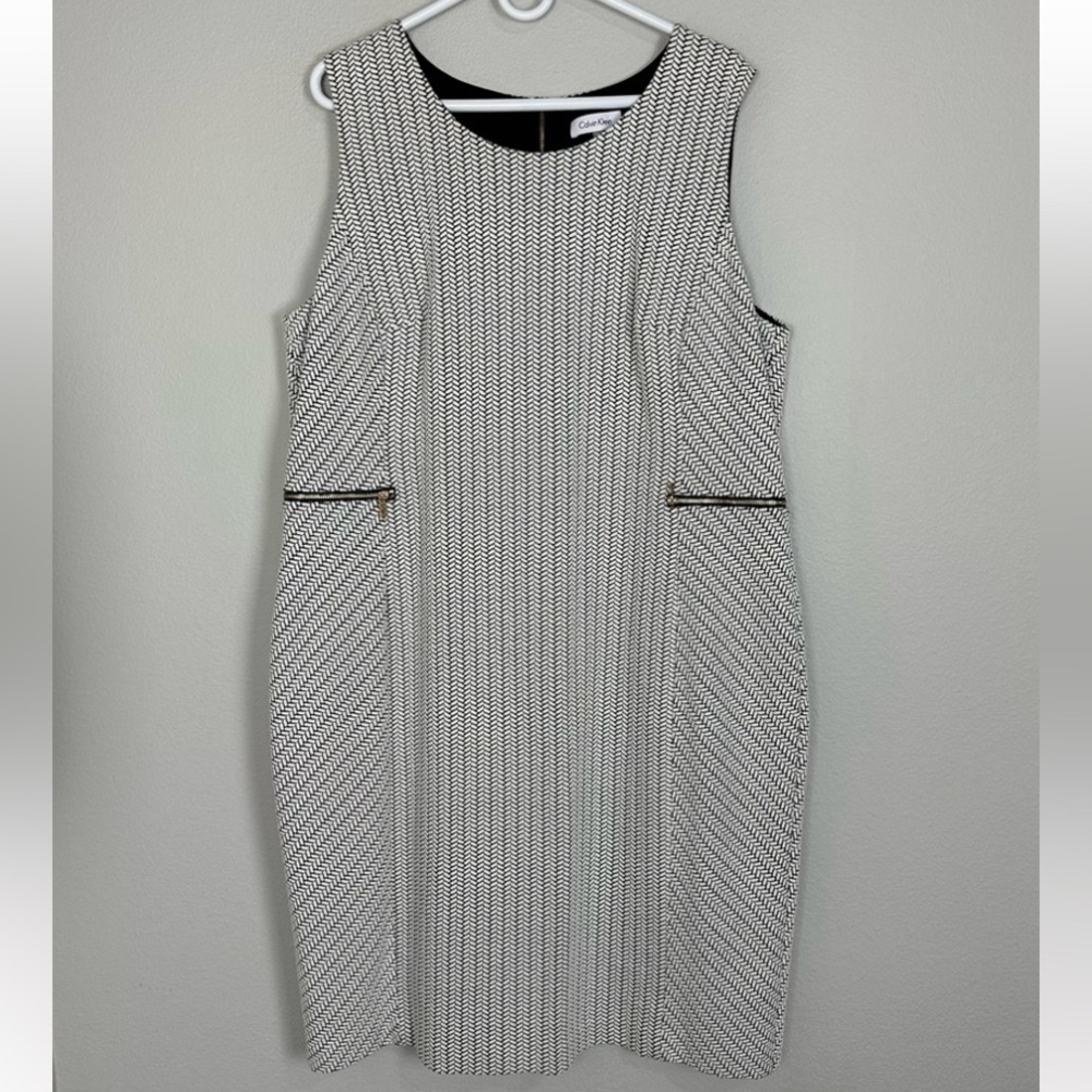 Calvin Klein Sleeveless Sheath Midi Dress
